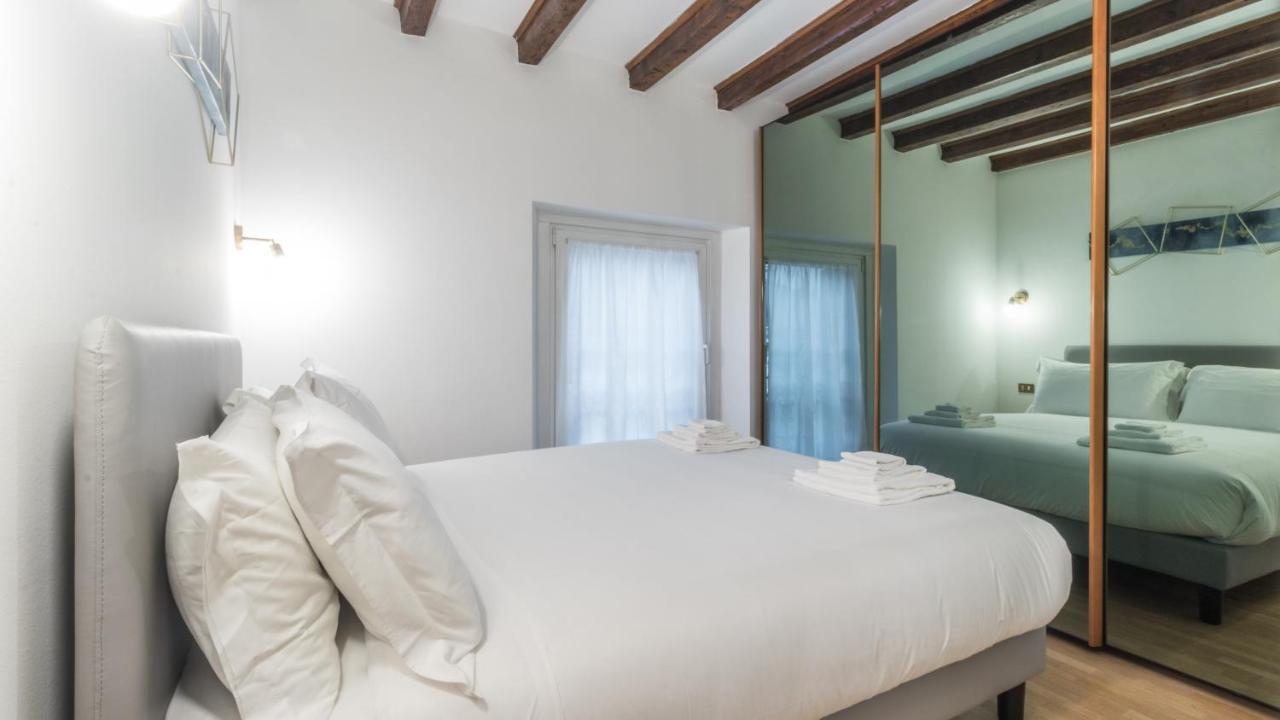 Italianway - Tadino 13 Appartement Milaan Buitenkant foto